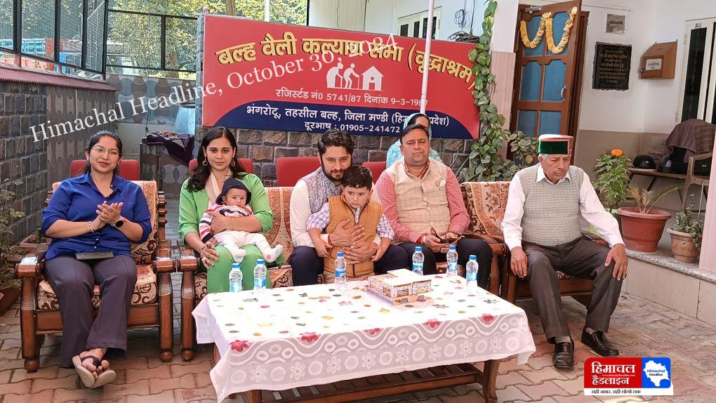 Kamisinaup tungilinga tunisilauqtuq tivali tunirrutinik nunaqaqtunut innatuqakkuvingmi vangurutumi amma tivia manav juti qiturngaqanngittunut iglumi tahami.