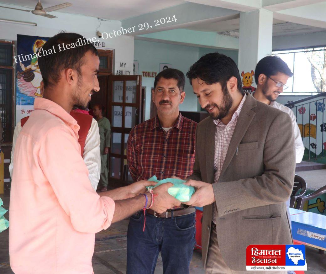 Kamisinaup tungilinga tunisilauqpuq tivali tunirrusianik pituinnaunngittunut nutaqqanut sanikiluarmi