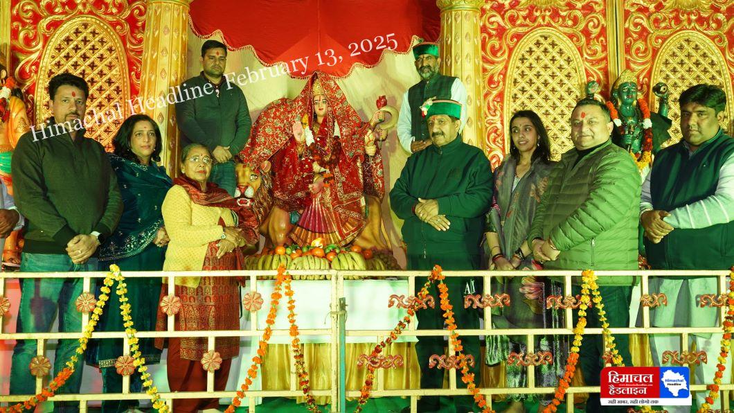 An emotional vigil was organized in the memory of Prof. Simmi Agnihotri