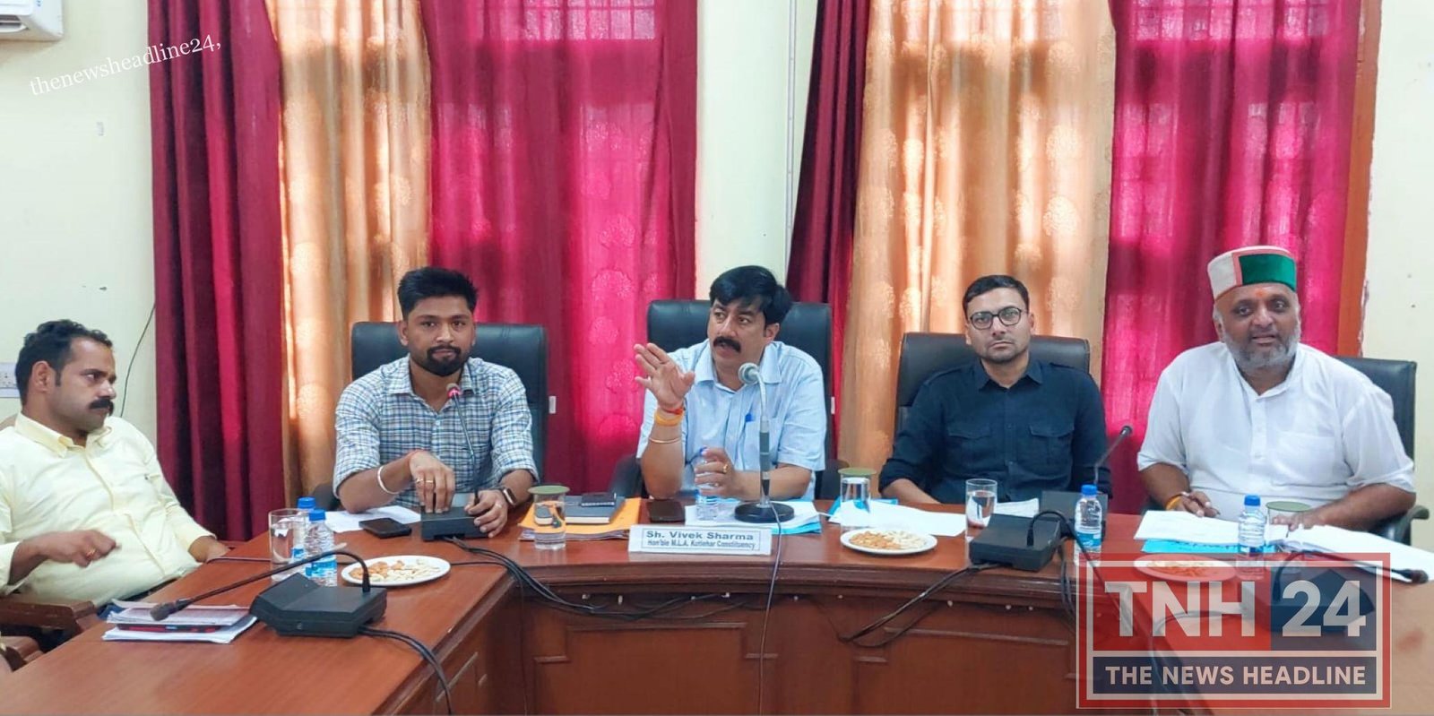 समयबद्ध और गुणवत्तापूर्ण ढंग से पूरे हों विकास कार्य : विवेक शर्मा